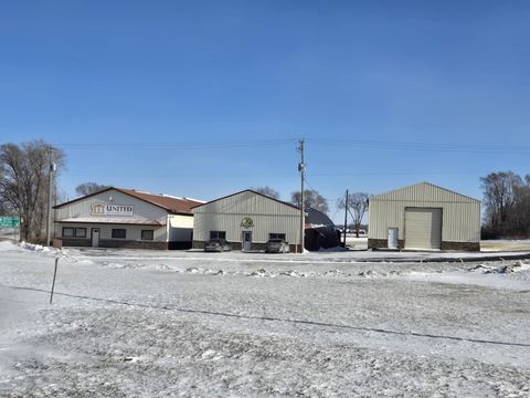 Photo of 3701 Highway 60 W, Faribault, MN 55021 (MLS # 7012298)