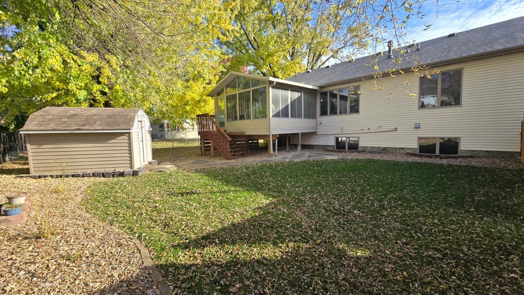 Photo of 1606 17th Street SW, Austin, MN 55912 (MLS # 7164440)