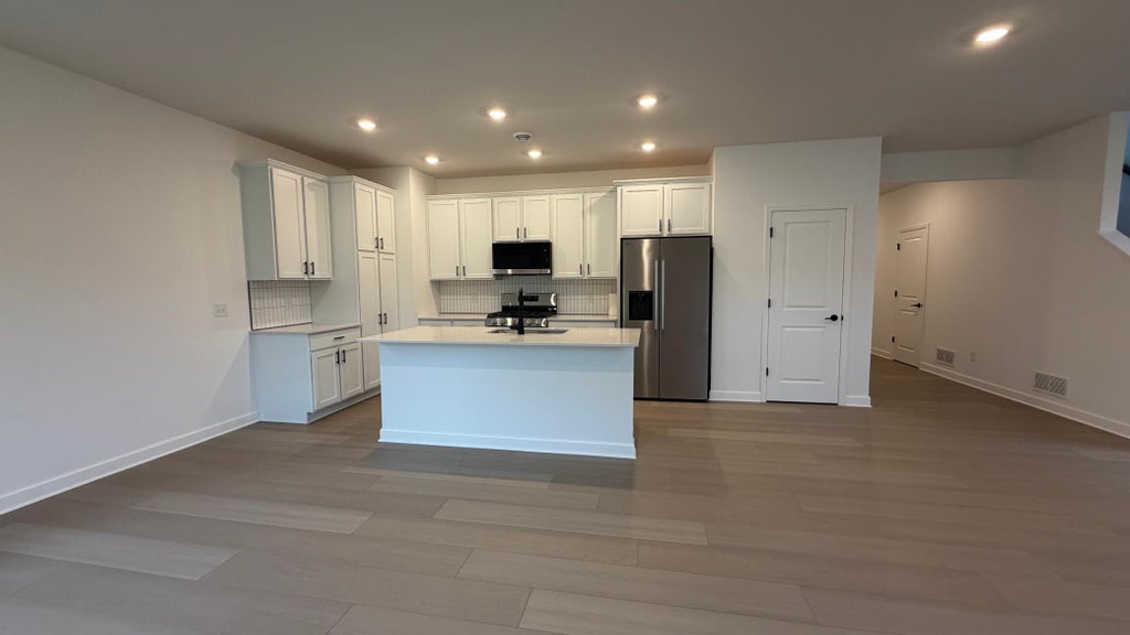 Photo of 22348 Isla Way, Rogers, MN 55374 (MLS # 7148060)