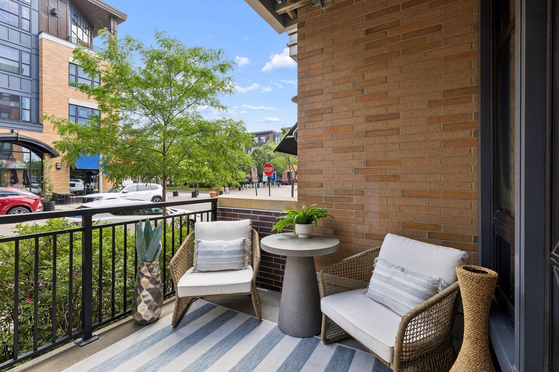 3709 Grand Way 122