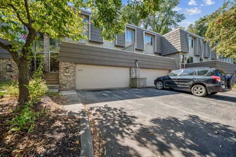 10234 Berkshire Road Bloomington MN 55437