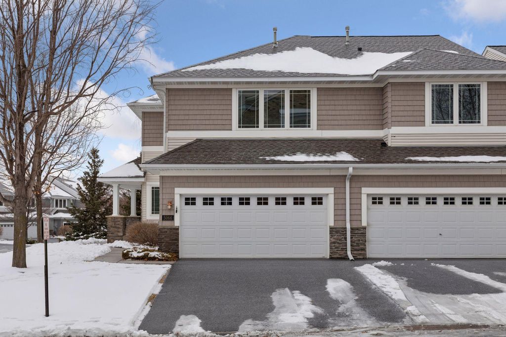 Photo of 5066 Yuma Lane N, Minneapolis, MN 55446 (MLS # 7031122)