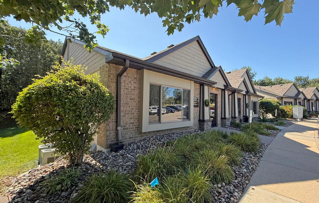 Photo of 5770 Blackshire Path, Inver Grove Heights, MN 55076 (MLS # 7148014)