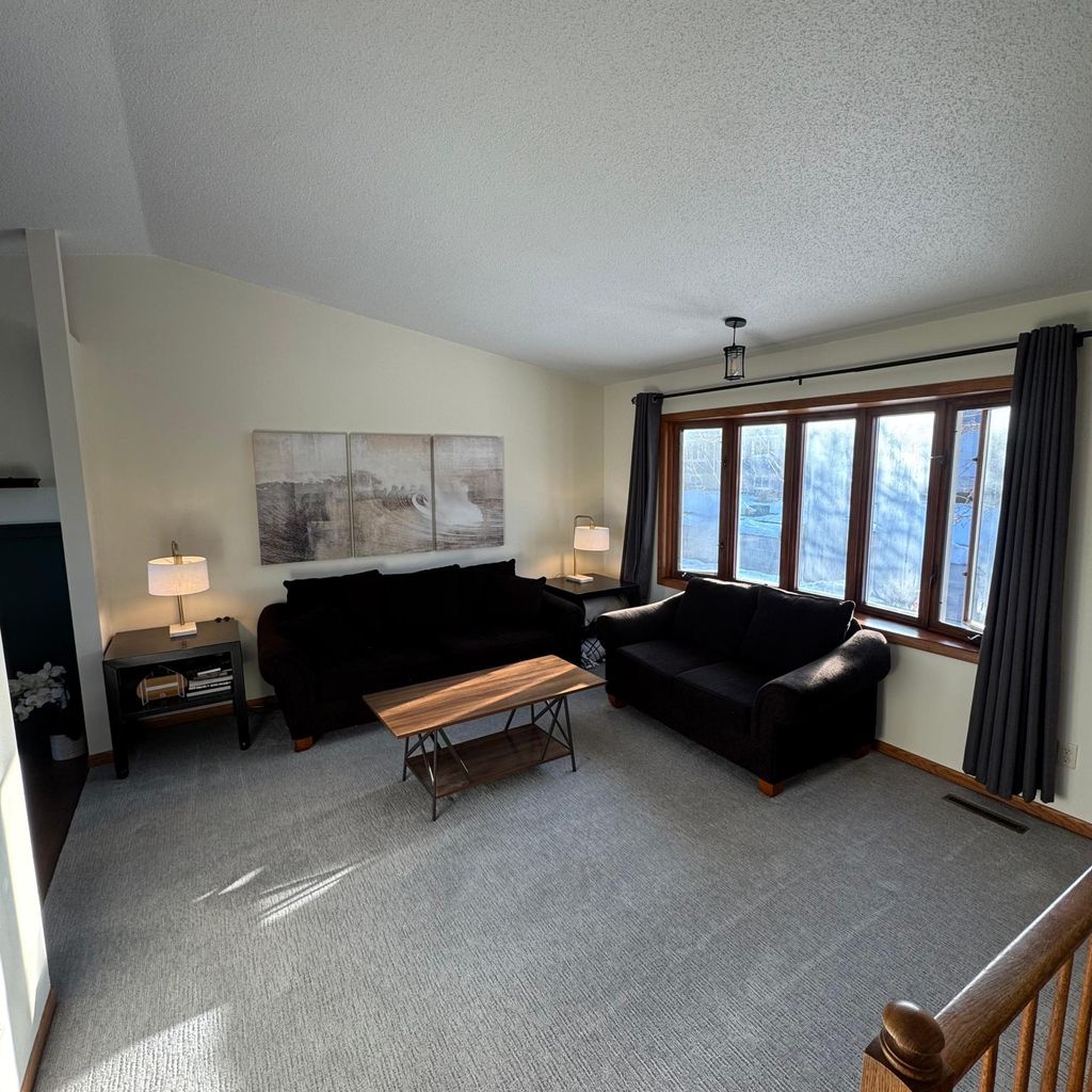 Photo of 3822 9th Ave SW Ave, Rochester, MN 55902 (MLS # 7039609)