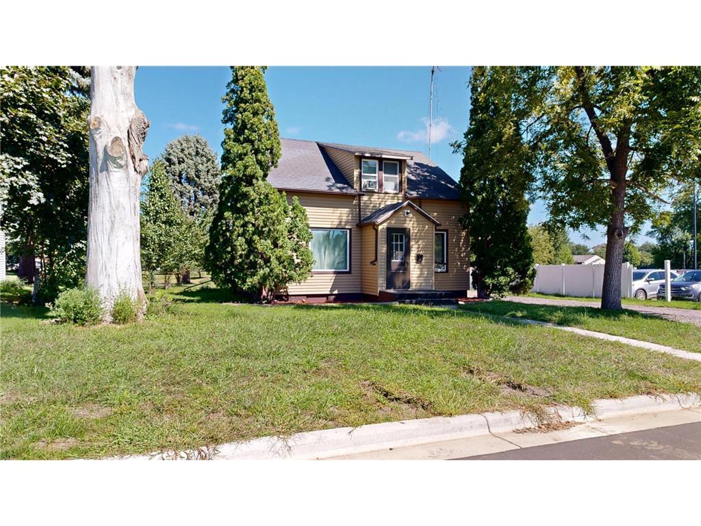 Photo of 447 E Schlieman Avenue #RENTAL, Appleton, MN 56208 (MLS # 7165533)
