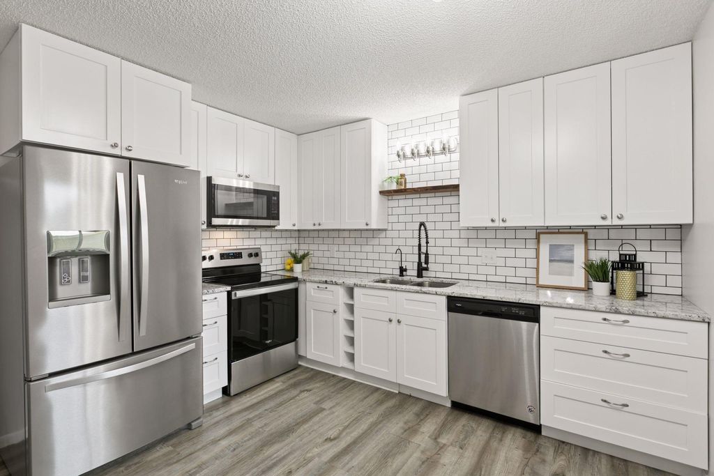 Photo of 14067 81st Avenue N, Maple Grove, MN 55311 (MLS # 6824039)