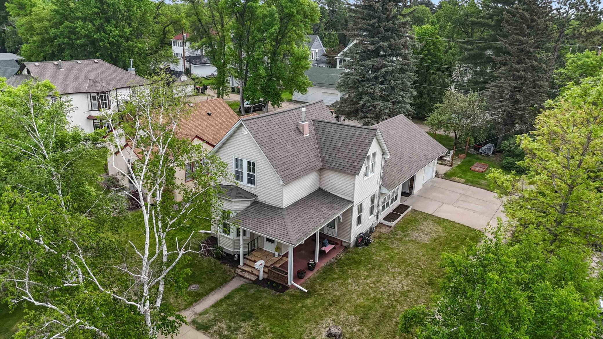 504 N 4th Street