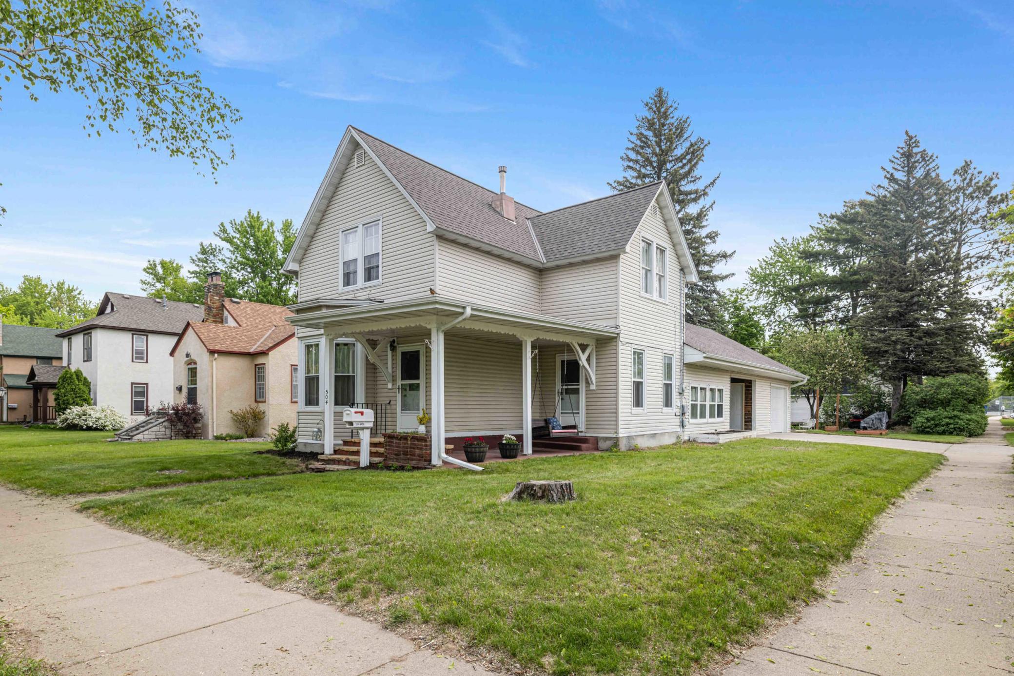 504 N 4th Street
