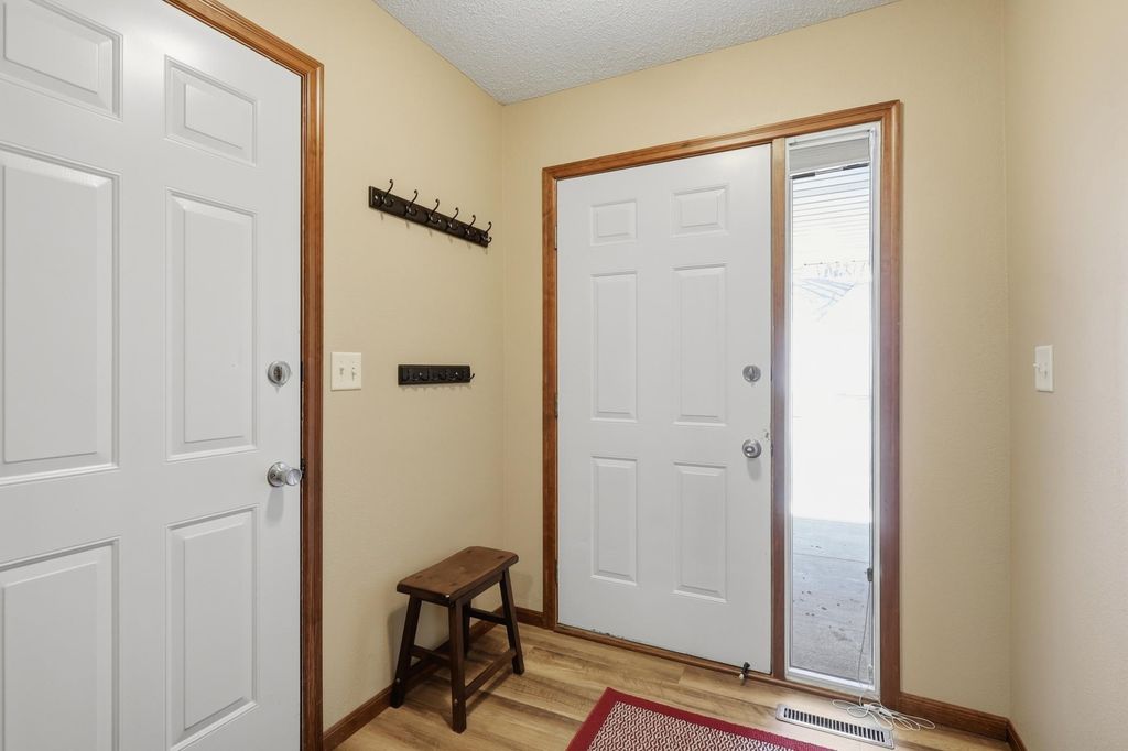 Photo of 260 Waite Avenue S, Saint Cloud, MN 56301 (MLS # 7073355)