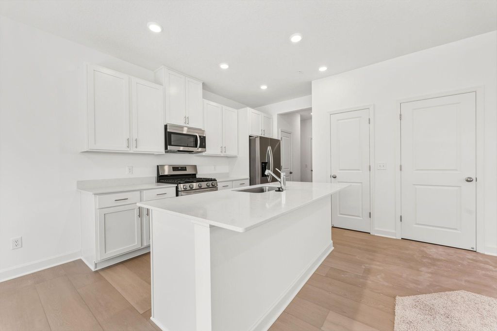Photo of 214 Huntington Drive, Waconia, MN 55387 (MLS # 7101857)