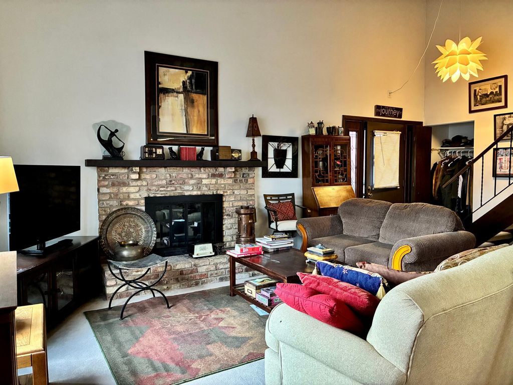 Photo of 215 Elton Hills Drive NW #56, Rochester, MN 55901 (MLS # 7030186)