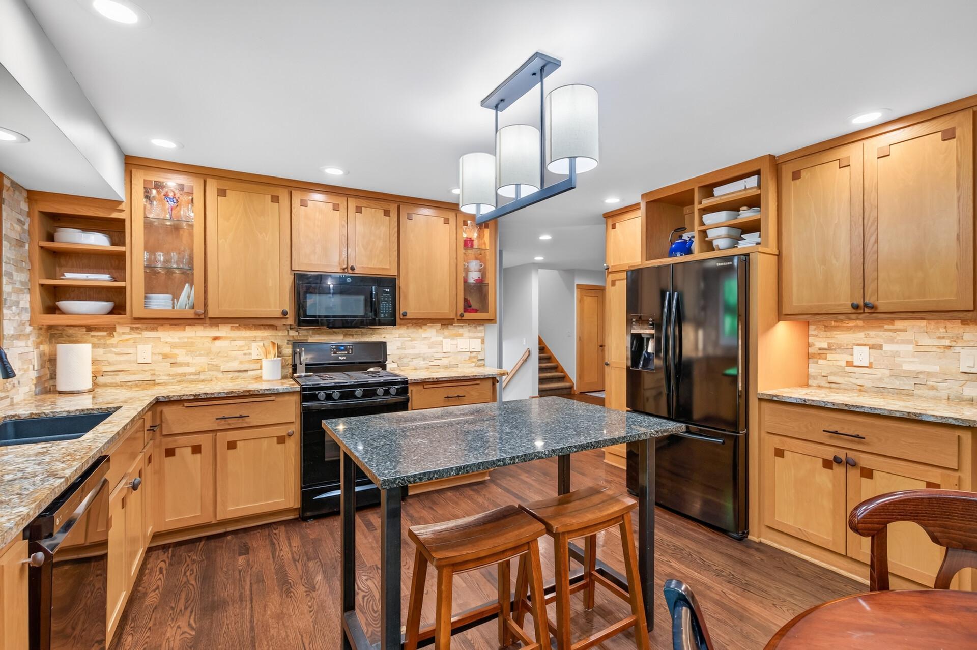7501 W 84th Street