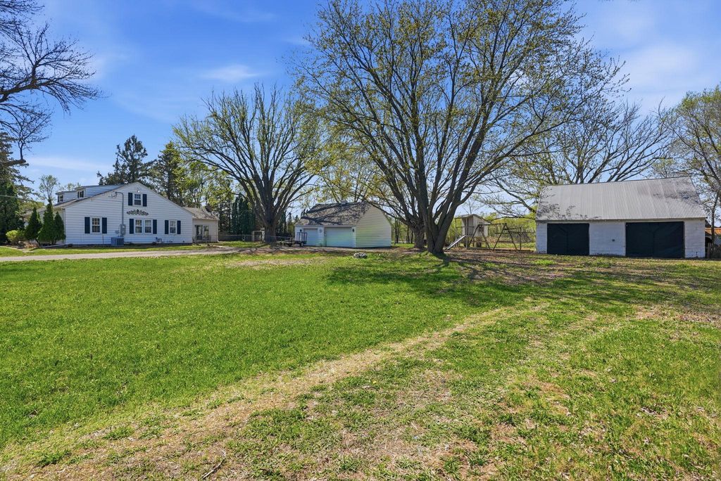 Photo of 15717 Clayton Avenue E, Rosemount, MN 55068 (MLS # 7067792)