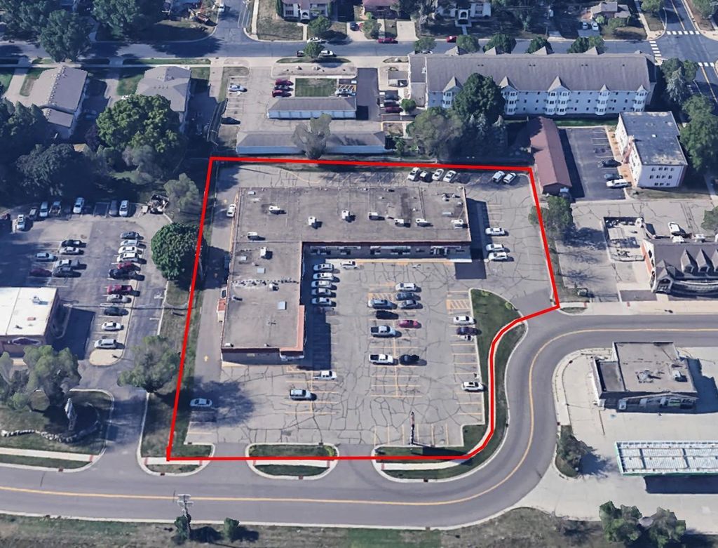 Photo of 4301 Highway 13 W, Savage, MN 55378 (MLS # 7008036)