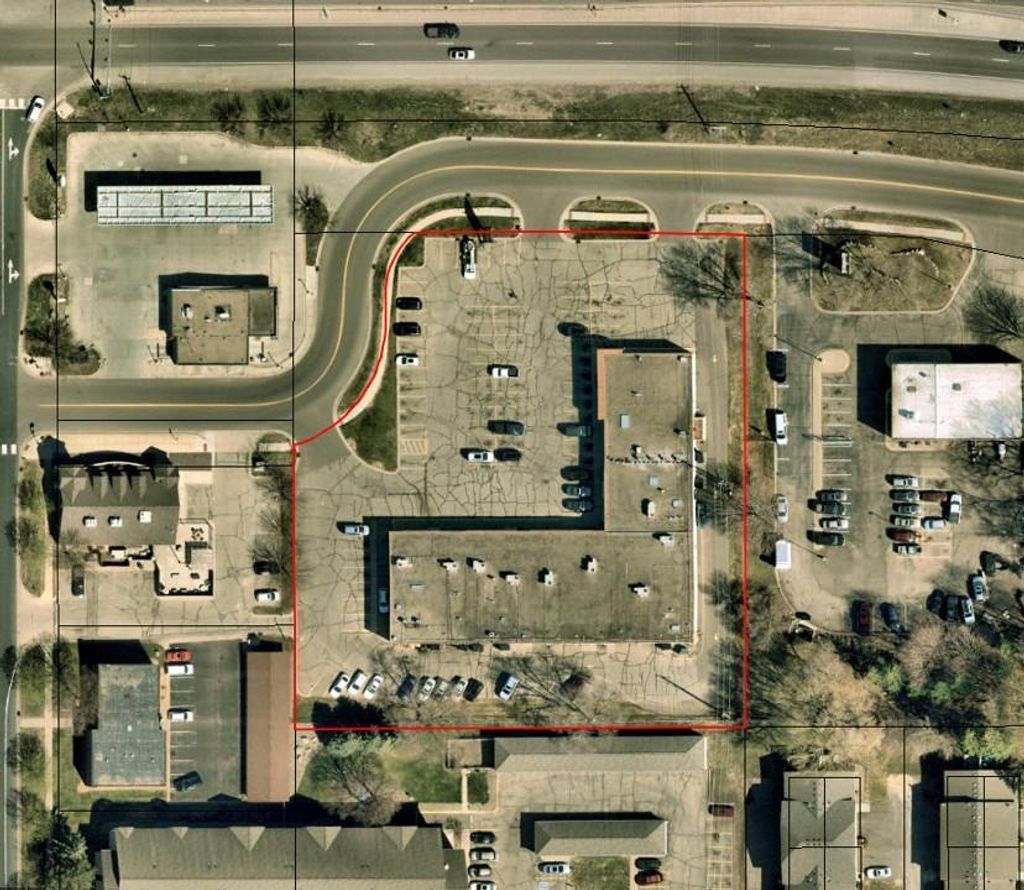 Photo of 4301 Highway 13 W, Savage, MN 55378 (MLS # 7008036)