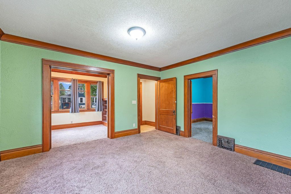 Photo of 119 S Orient Street, Fairmont, MN 56031 (MLS # 7080377)