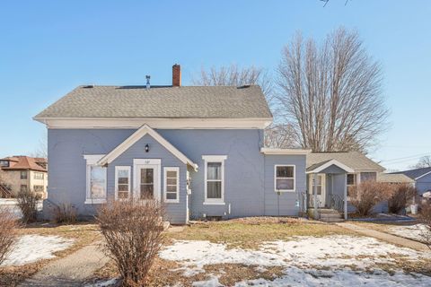 Photo of 527 6th Avenue NW, Faribault, MN 55021 (MLS # 7009206)