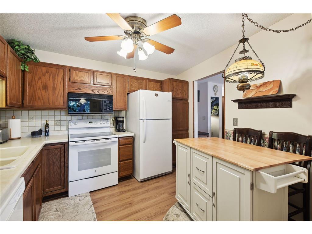 5210 Balmoral Lane 305