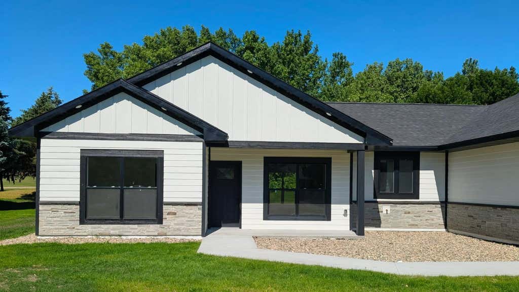 Photo of 113 Par View Estates EST, Montevideo, MN 56256 (MLS # 7102757)