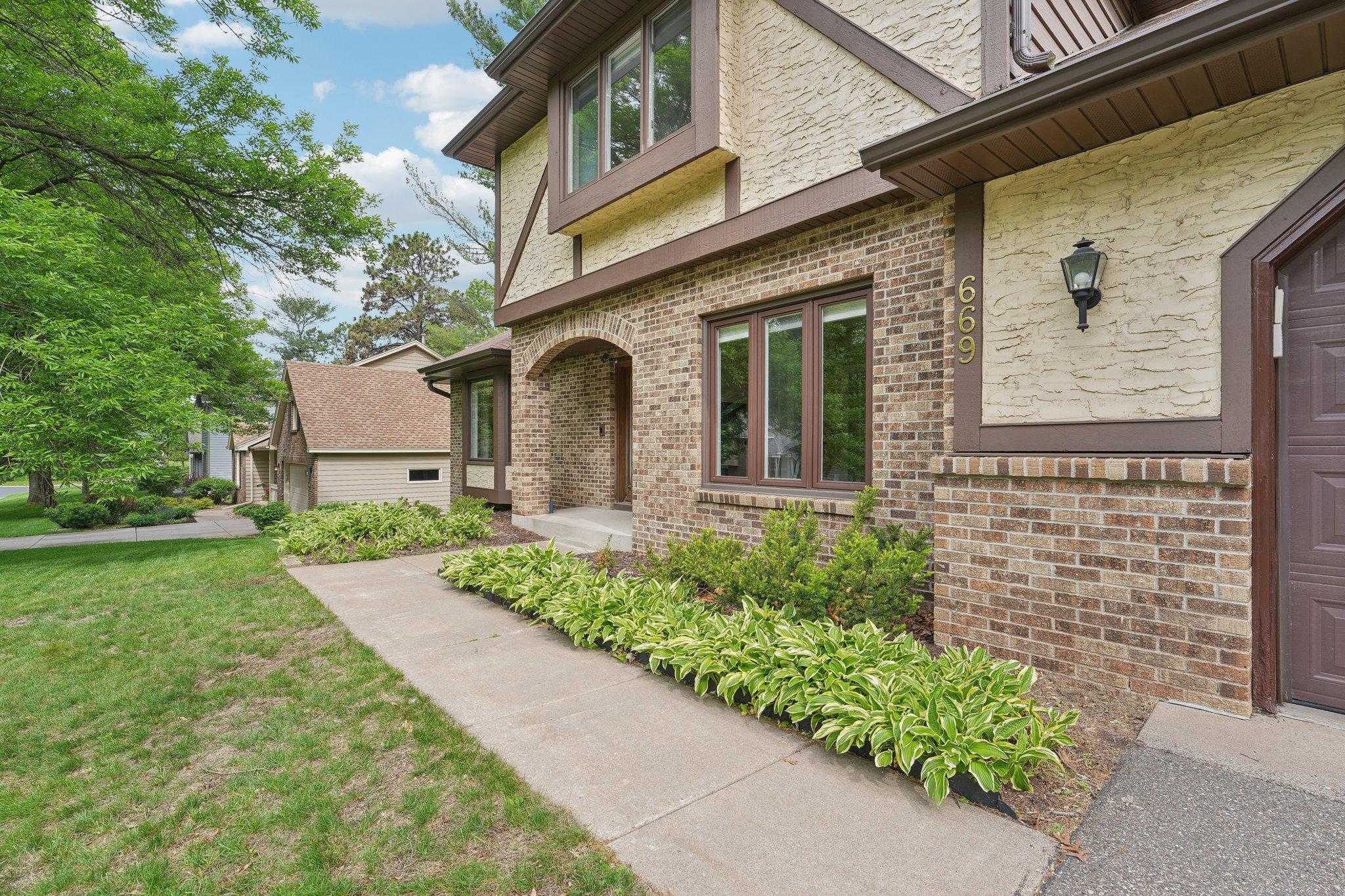 669 Lake Pine Drive