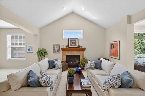 18624 48th Avenue N Plymouth MN 55446