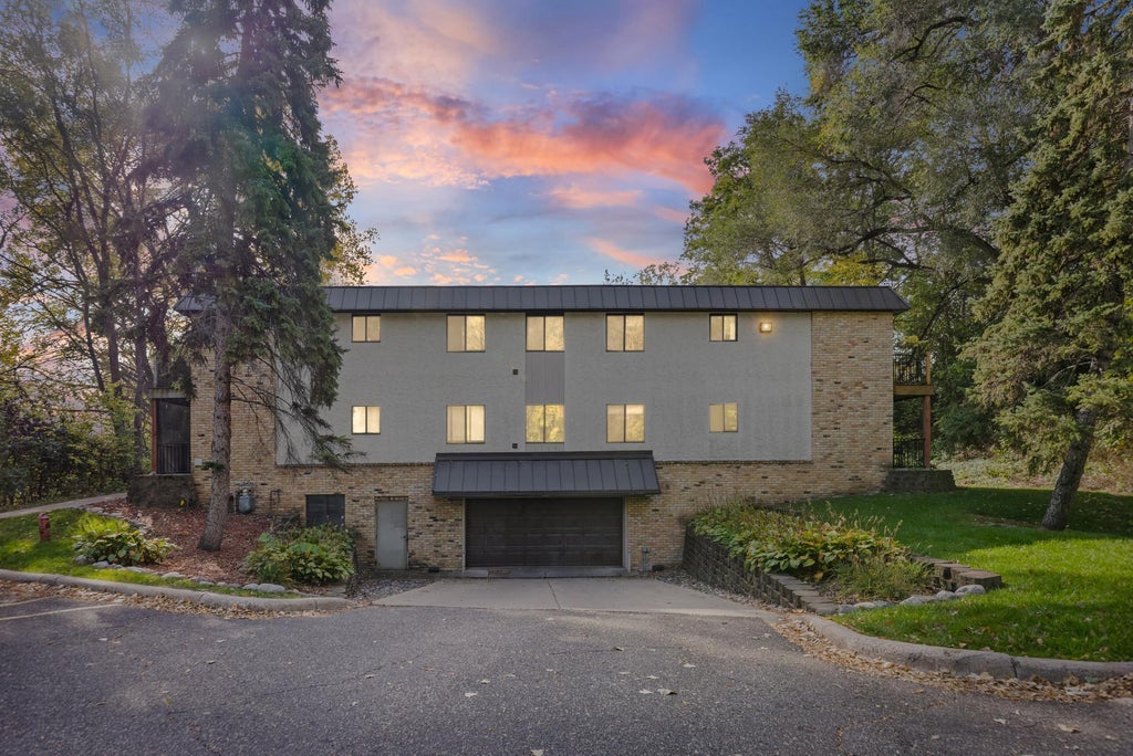 Photo of 1725 Dellwood Avenue #204, Roseville, MN 55113 (MLS # 7159445)