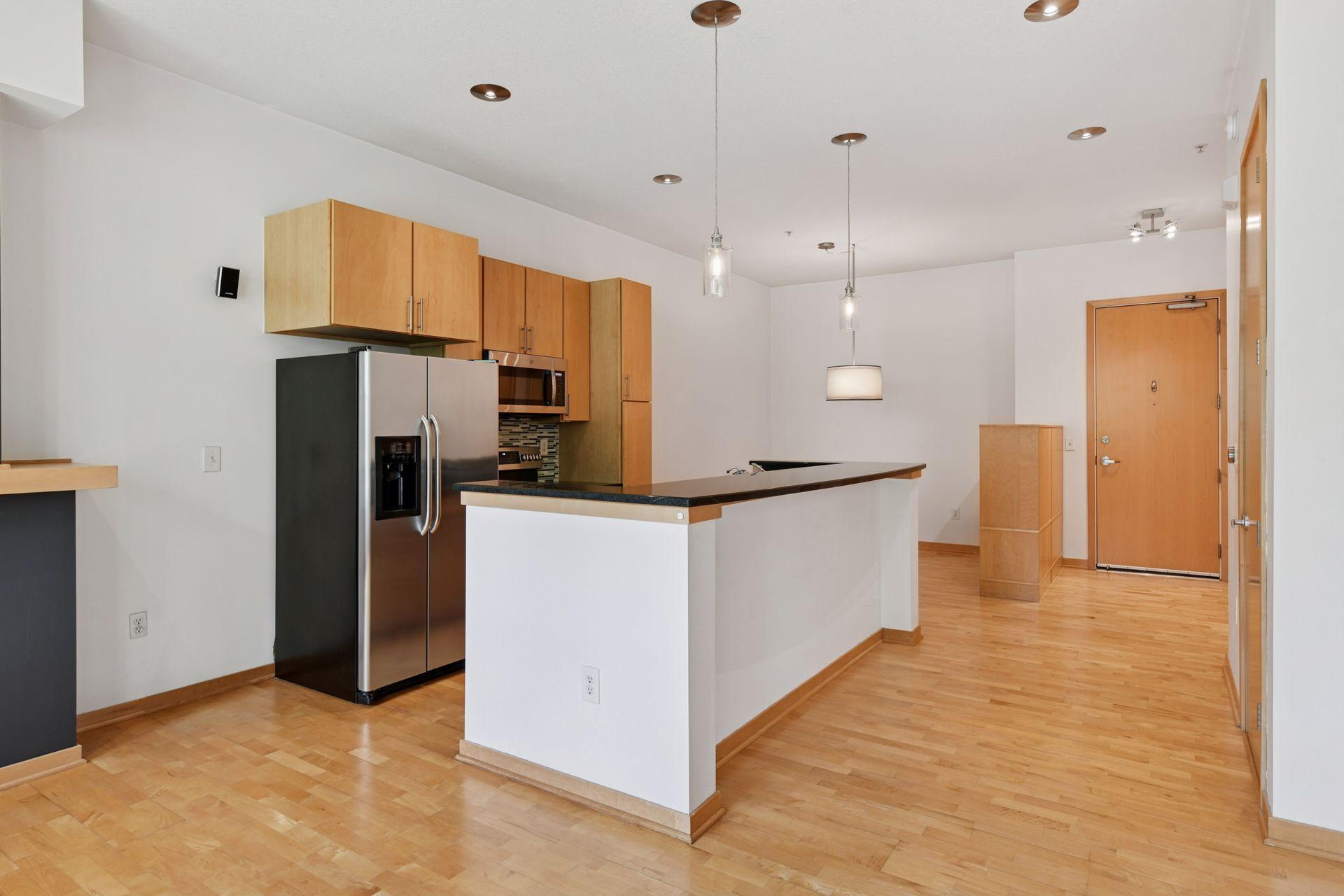 3640 Wooddale Avenue S 111