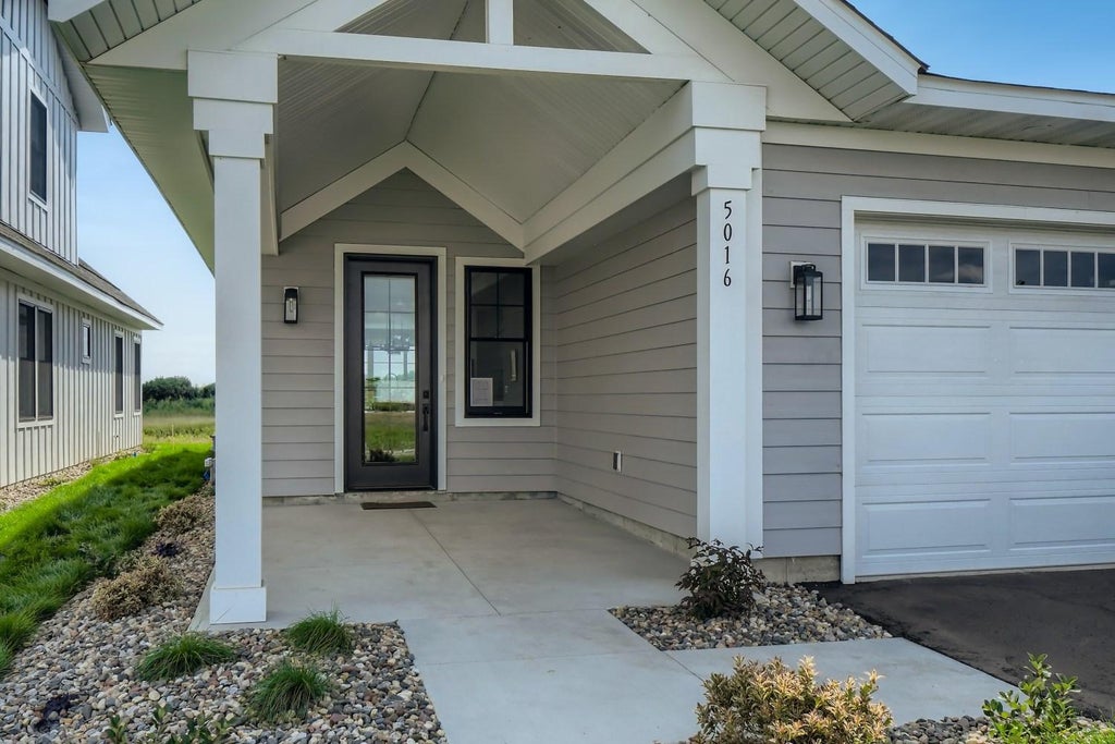 Photo of 5265 216th Street W, Farmington, MN 55024 (MLS # 7141213)