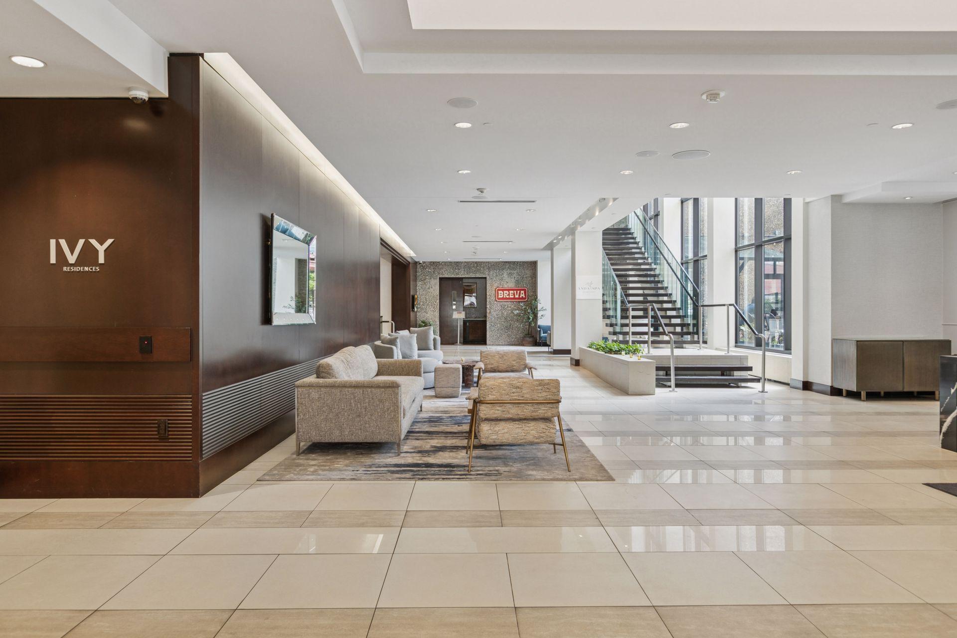 201 S 11th Street 1040