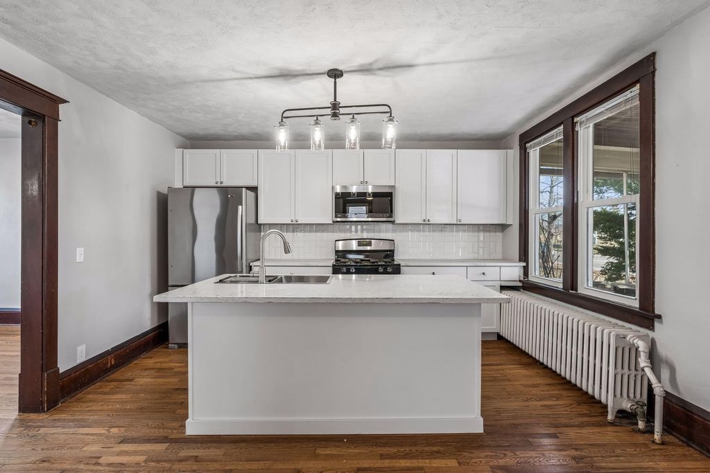 Photo of 1529 Dale Street N, Saint Paul, MN 55117 (MLS # 7043801)