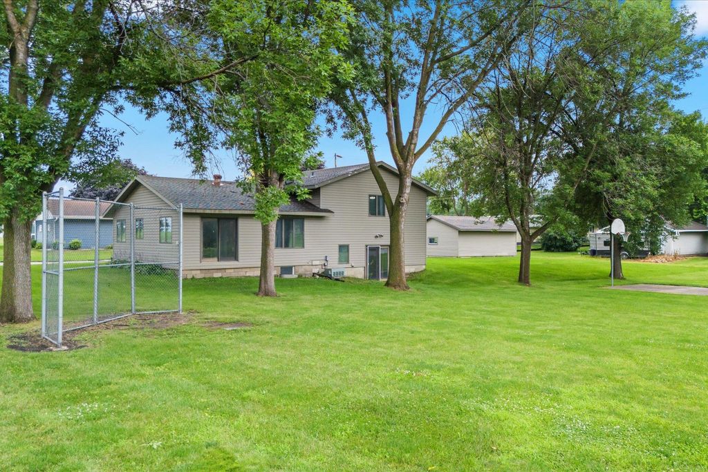Photo of 280 Colfax Avenue NE, Hector, MN 55342 (MLS # 7027543)