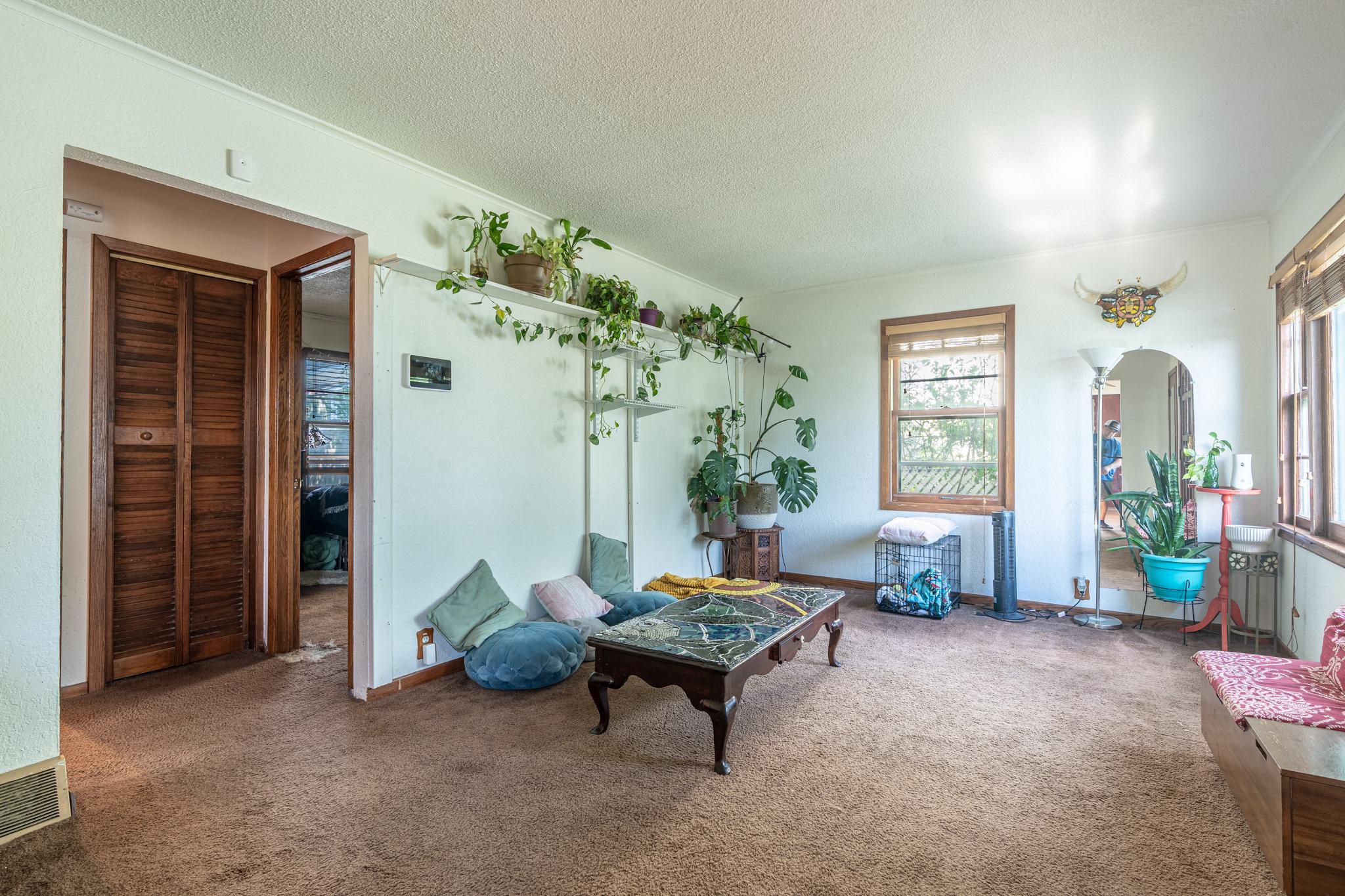 687 Jenks Avenue