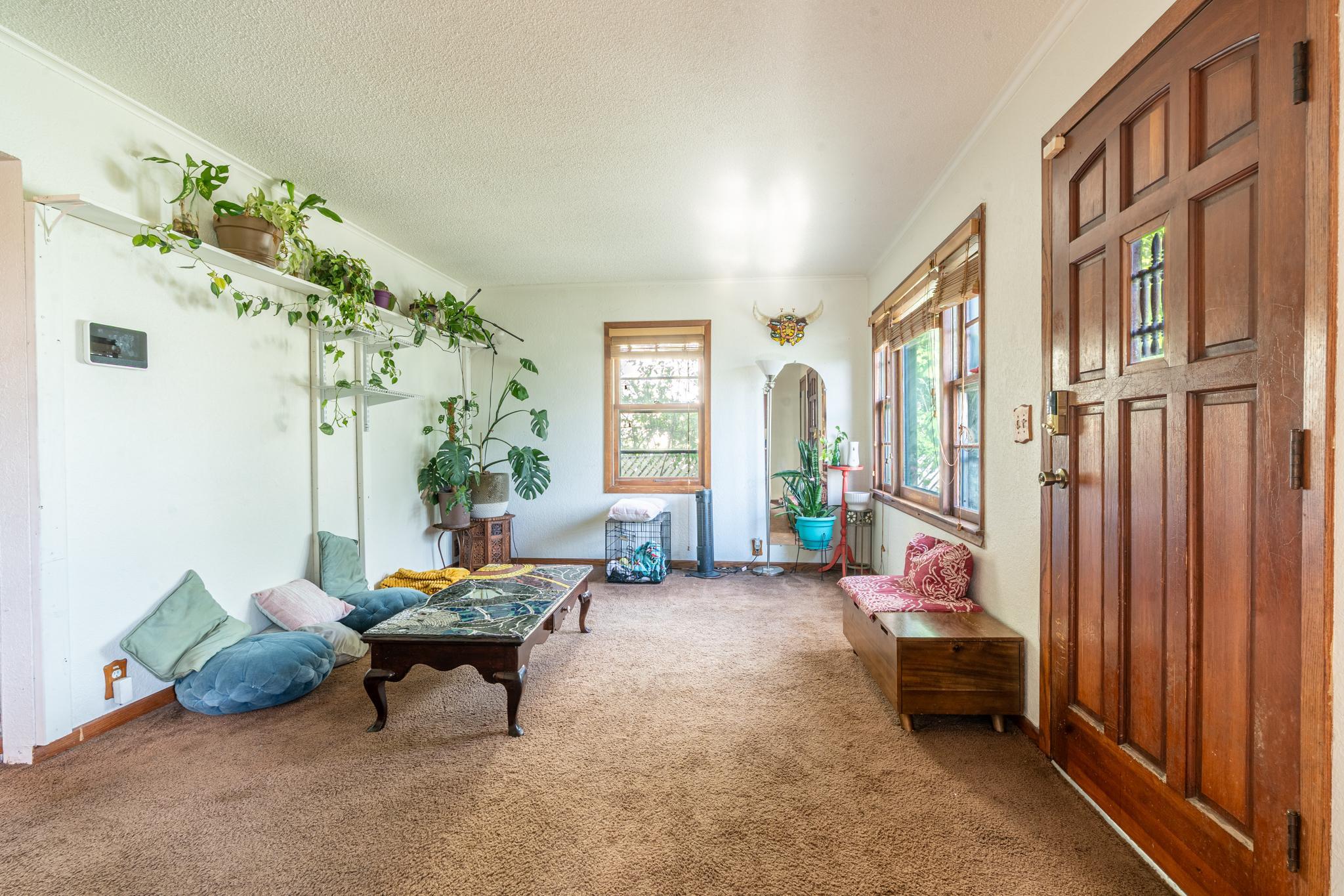 687 Jenks Avenue