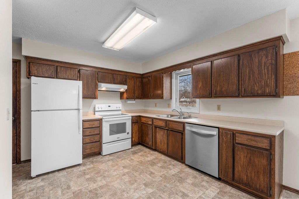 Photo of 5538 Saint Stephens Street, Mounds View, MN 55112 (MLS # 7022487)