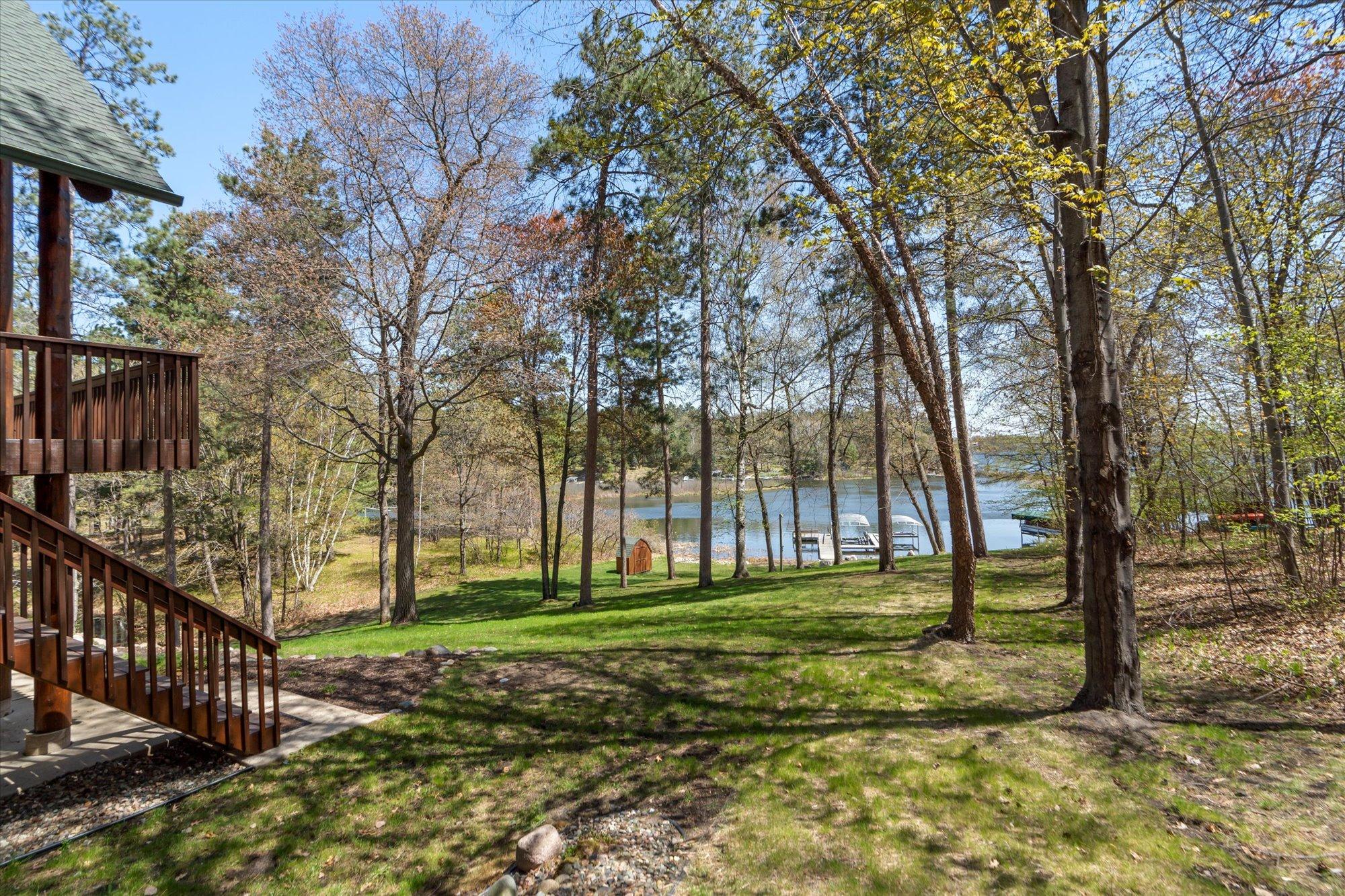 10047 Wood Ridge