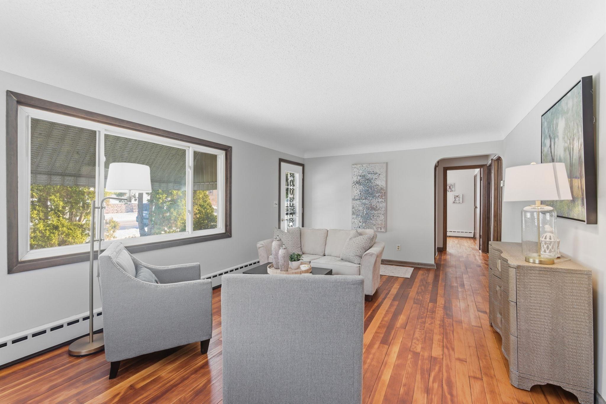 3358 Tyler Street NE