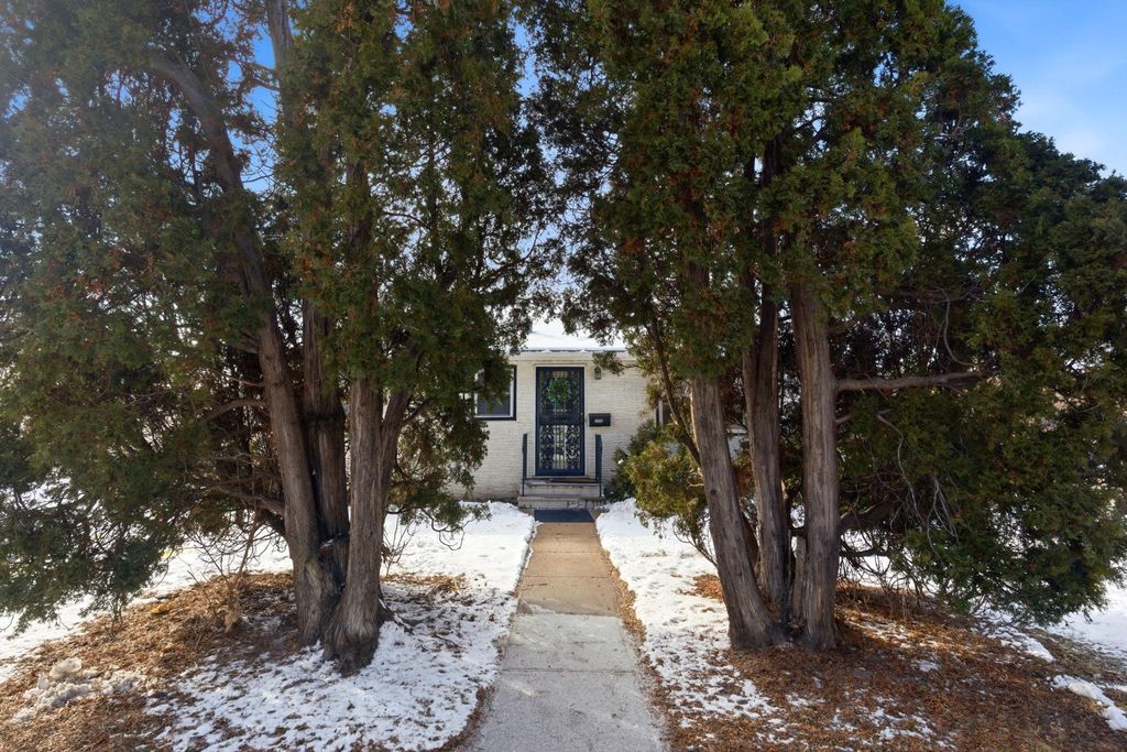 Photo of 3358 Tyler Street NE, Minneapolis, MN 55418 (MLS # 7006551)