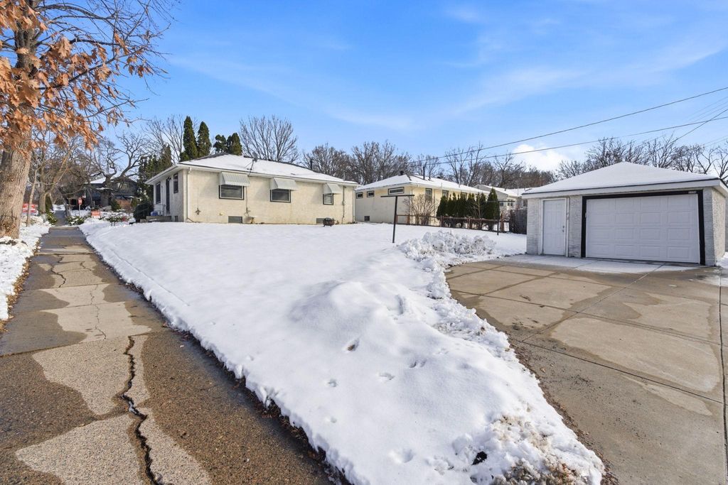 Photo of 3358 Tyler Street NE, Minneapolis, MN 55418 (MLS # 7006551)