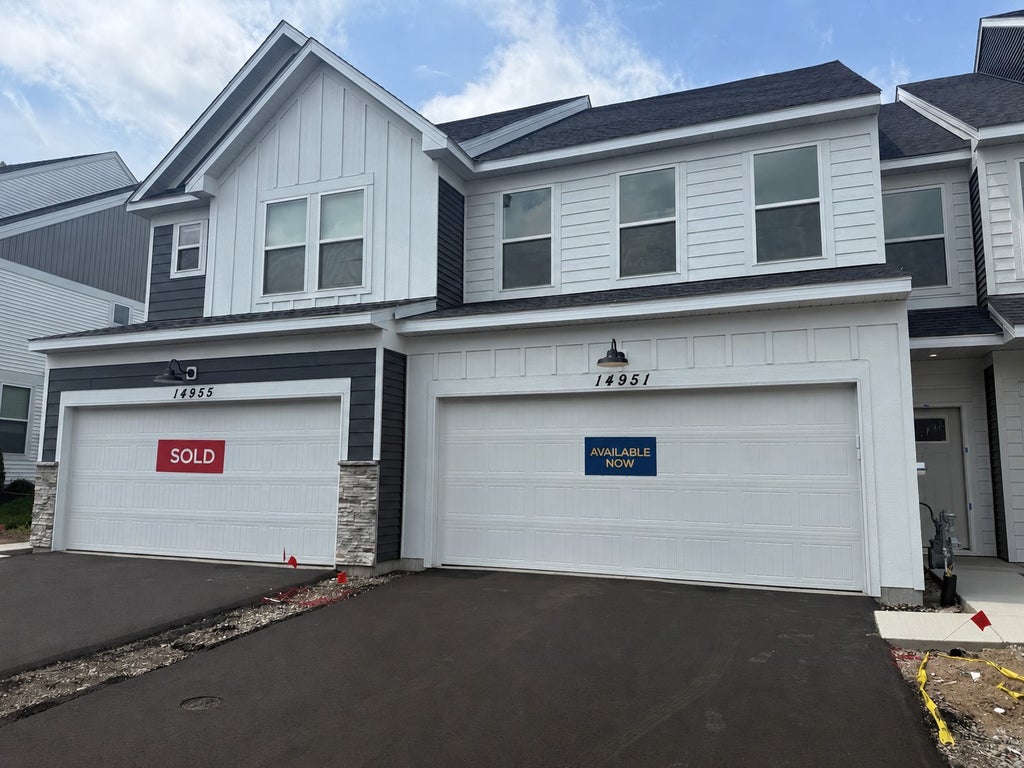 Photo of 14951 Avondale View, Rosemount, MN 55068 (MLS # 7132470)