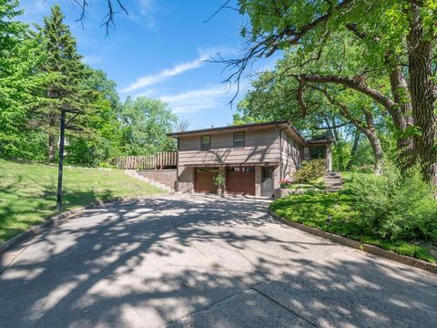 14900 Viewcrest Lane Burnsville MN 55306
