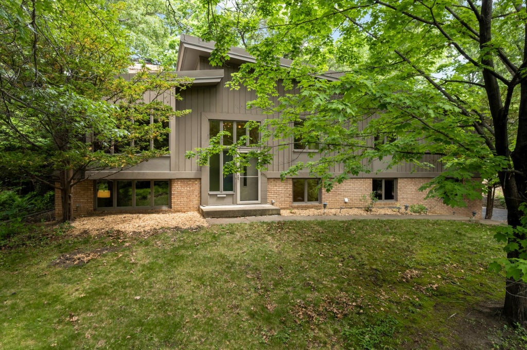 Photo of 4336 Avondale Road, Golden Valley, MN 55416 (MLS # 7088197)