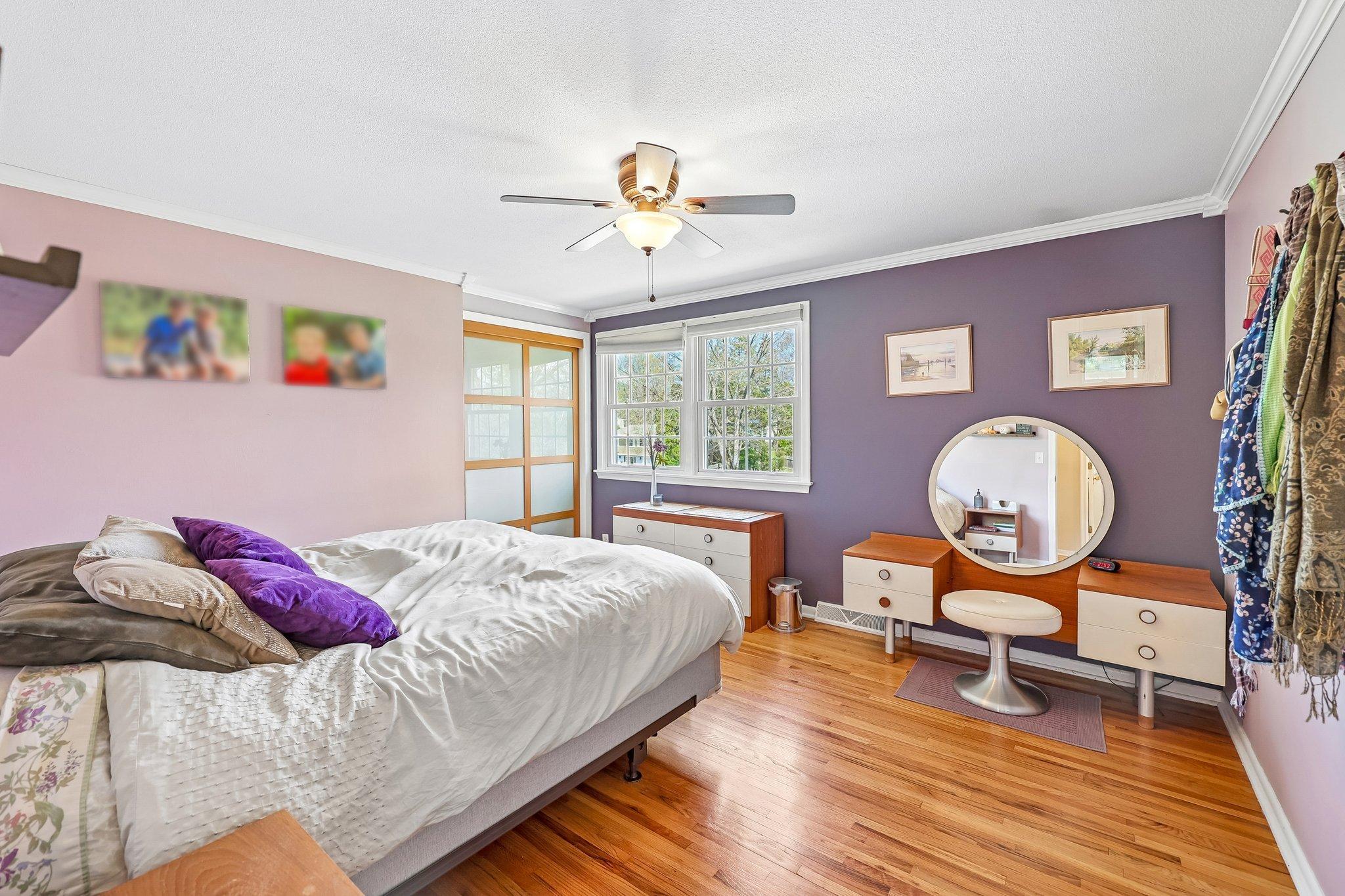 2115 Decatur Avenue N