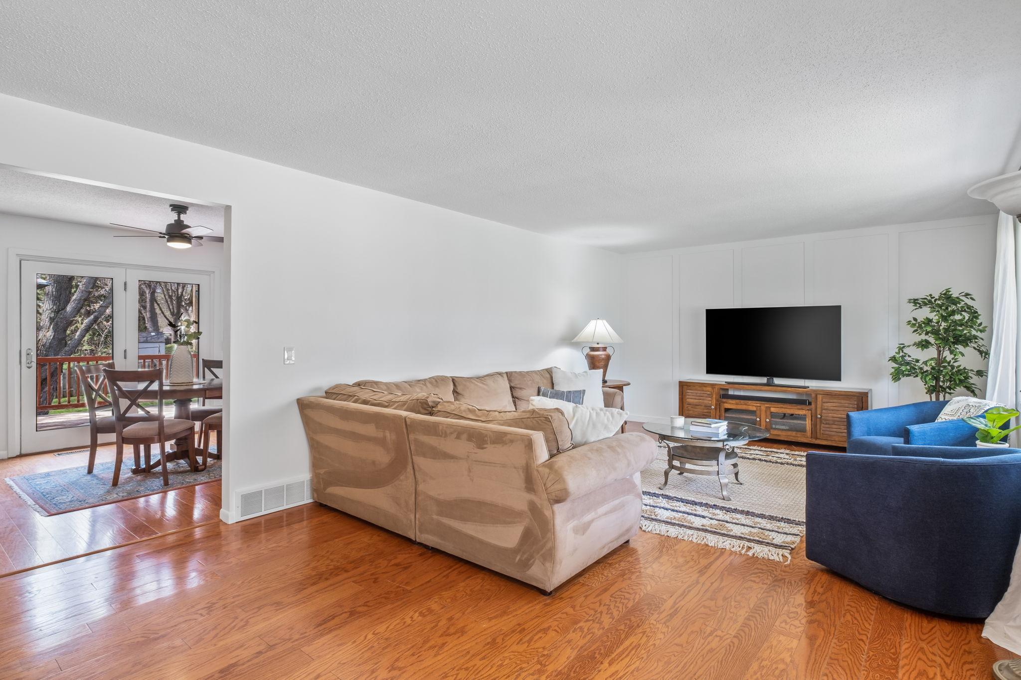 1496 Sunshine Circle