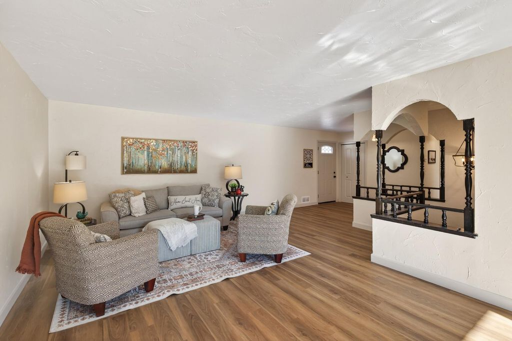 Photo of 2803 Loop Road S, Burnsville, MN 55306 (MLS # 7012045)