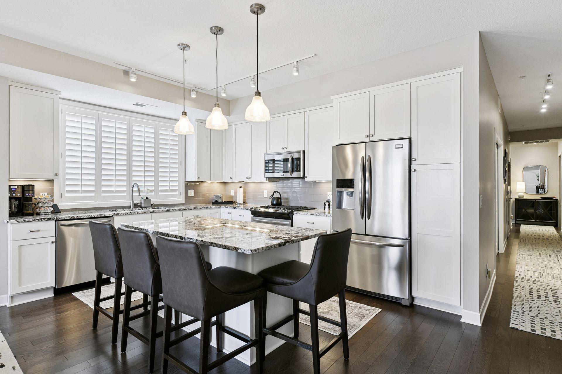 3962 Wooddale Avenue S 201E