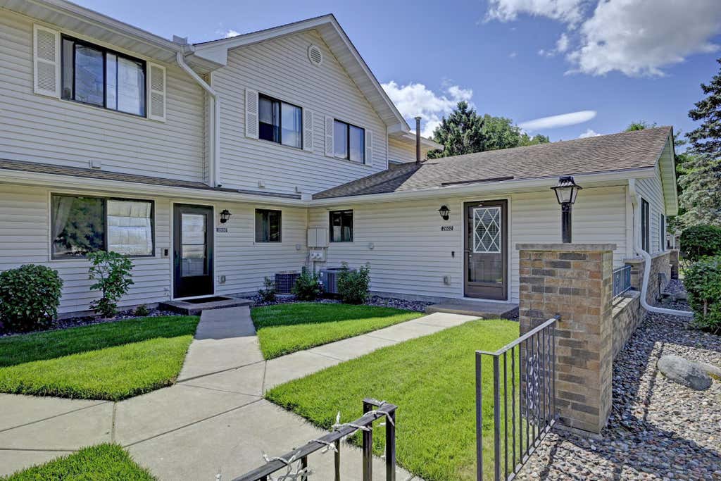 Photo of 2602 Brookdale Lane, Brooklyn Park, MN 55444 (MLS # 7098706)