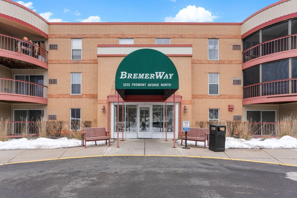 Photo of 3232 Fremont Avenue N #111, Minneapolis, MN 55412 (MLS # 7002099)