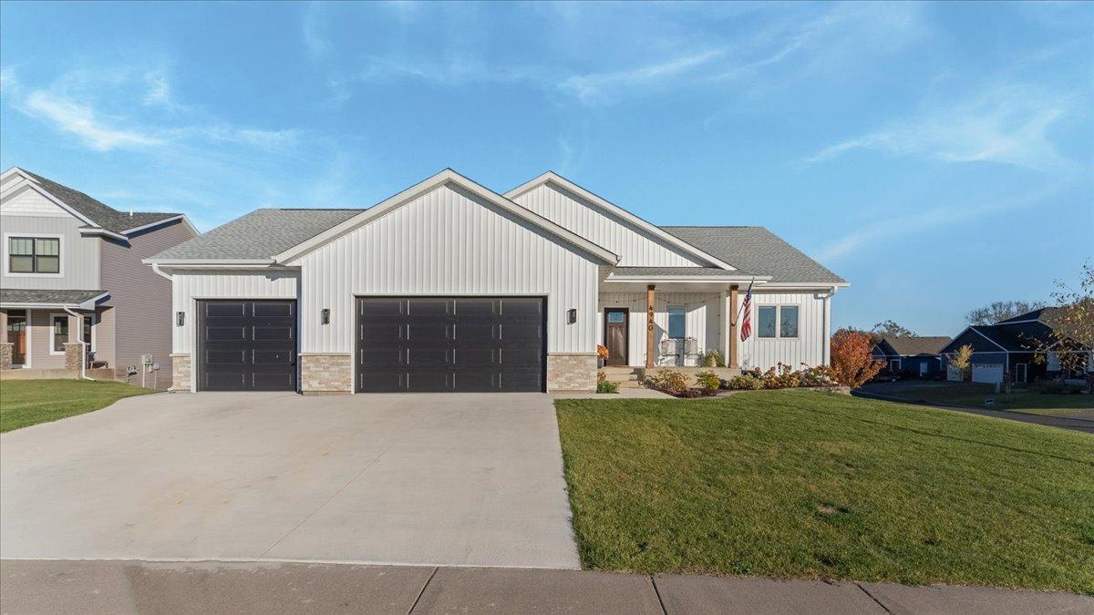 4940 River Oaks Road