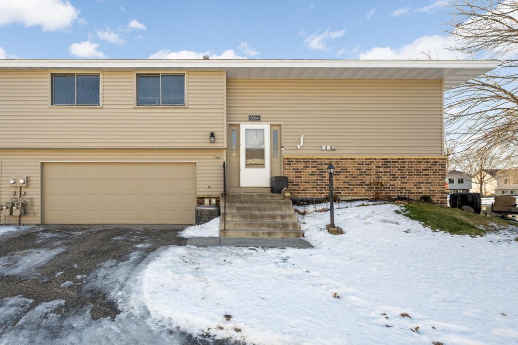 Photo of 6904 Ives Lane N, Maple Grove, MN 55369 (MLS # 6744979)
