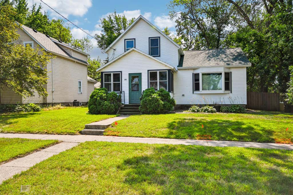 Photo of 380 Mcgrann Street, Green Isle, MN 55338 (MLS # 7127972)